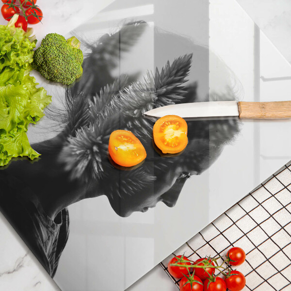 Skleněná krájecí deska Žena a les