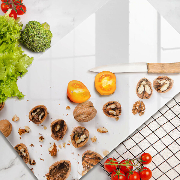 Skleněná deska do kuchyně Ořechy na bílém pozadí