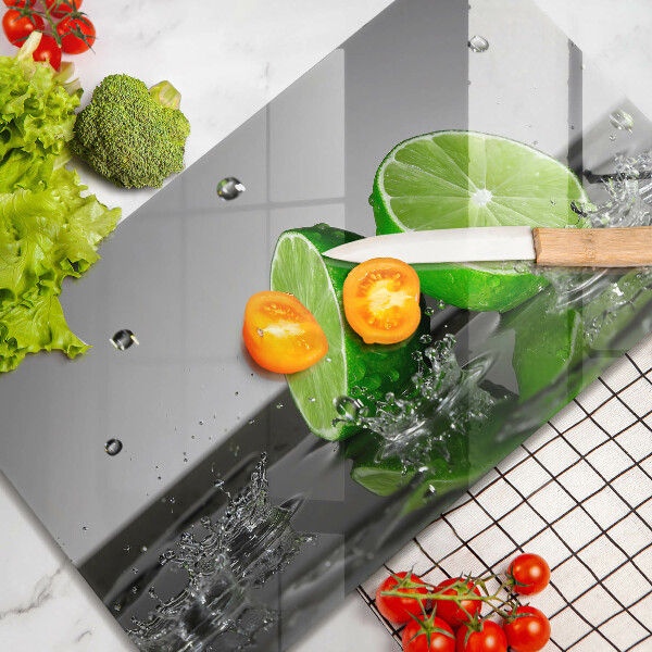 Krájecí prkénko skleněné Šťavnaté limetky a voda