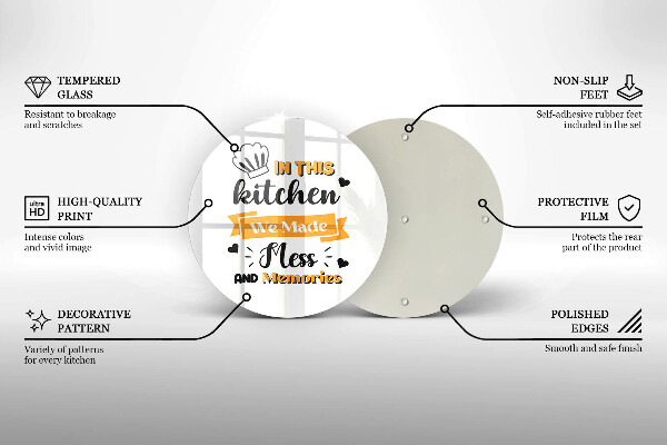 Skleněná krájecí deska In this kitchen we made mess and memories