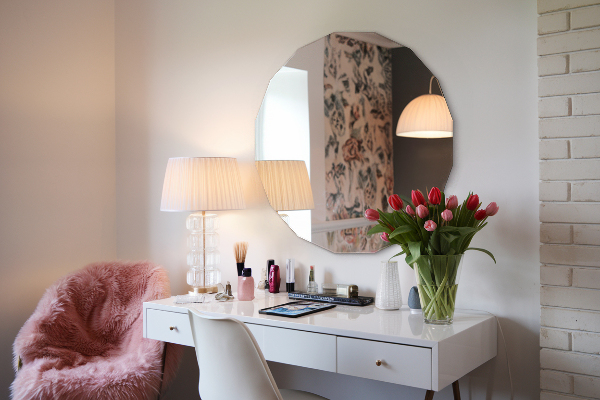 Zrcadlo ve tvaru mnohaúhelníku moderní doplněk 100x100 cm