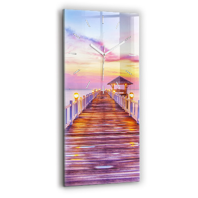 Vertikální skleněné hodiny Most v přístavu večer