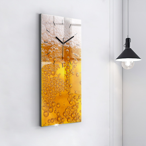 Vertikální nástěnné hodiny Pivo s pěnou