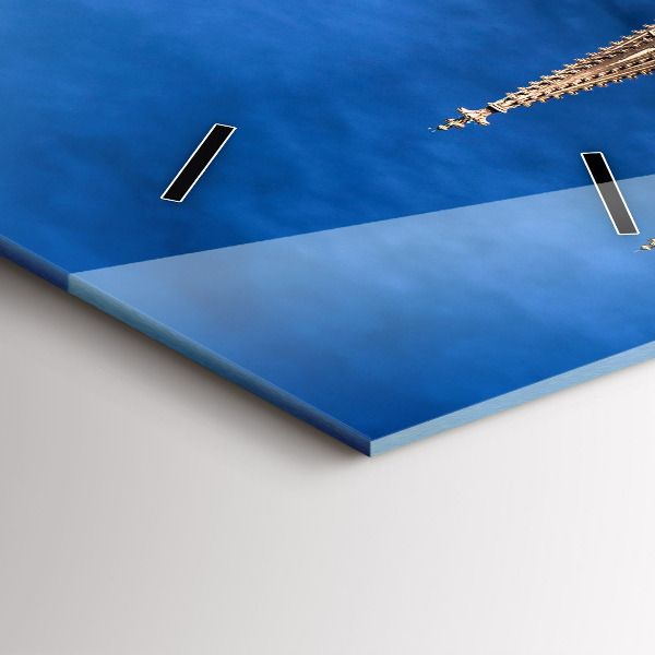 Vertikální skleněné hodiny Most v Německu