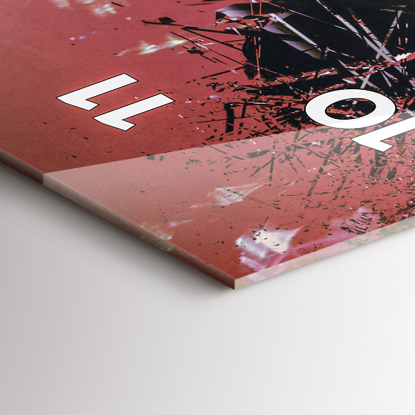 Vertikální skleněné hodiny Kyberprostor