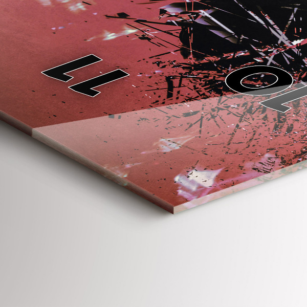 Vertikální skleněné hodiny Kyberprostor