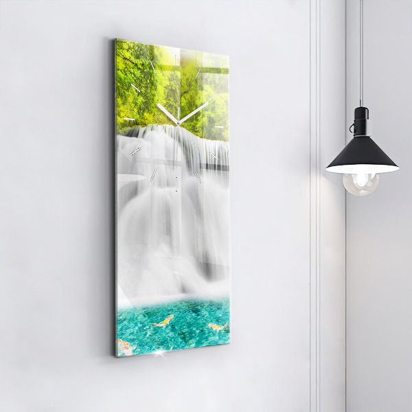 Vertikální skleněné hodiny Vodopád v Thajsku