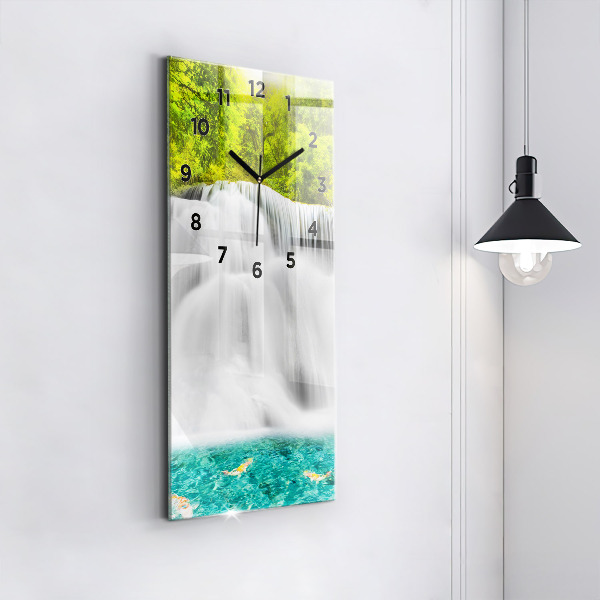 Vertikální skleněné hodiny Vodopád v Thajsku