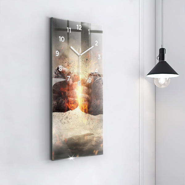 Vertikální skleněné hodiny Síla pěstí