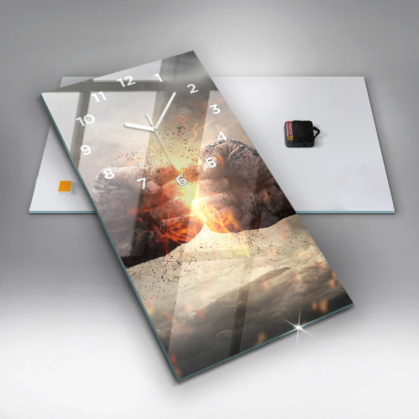 Vertikální skleněné hodiny Síla pěstí