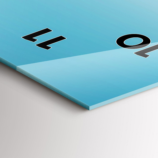 Vertikální skleněné hodiny Létající ostrov