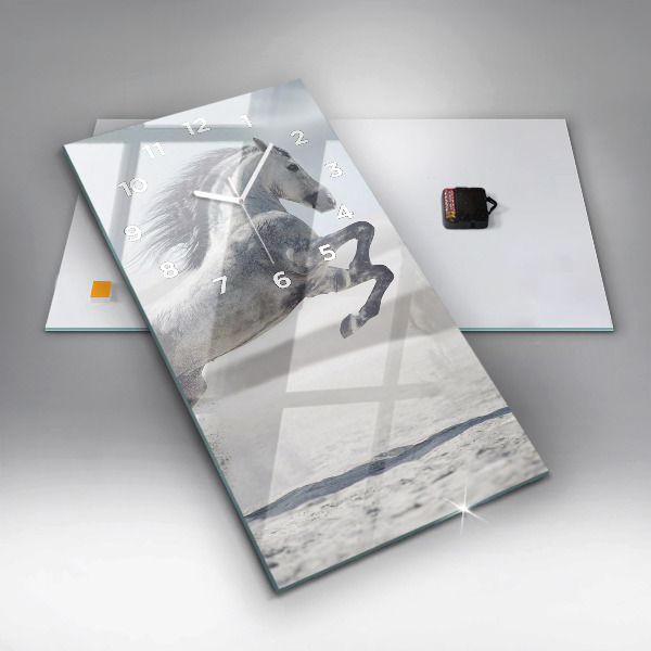 Vertikální skleněné hodiny Cválající bílý kůň