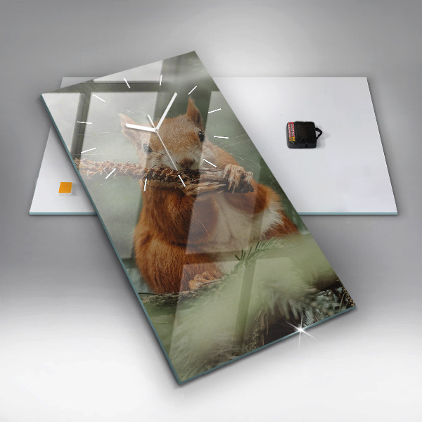 Vertikální nástěnné hodiny Veverka a divoká zvěř