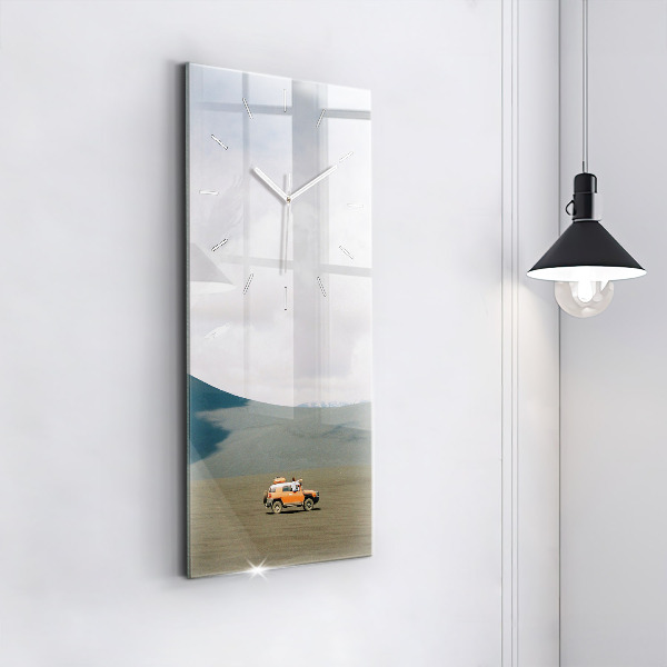 Vertikální nástěnné hodiny Vozidlo na Kamčatce