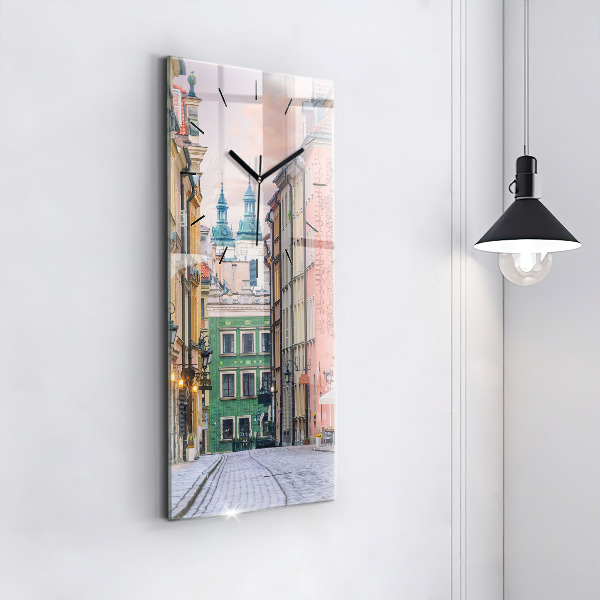 Vertikální skleněné hodiny Staré město ve Varšavě