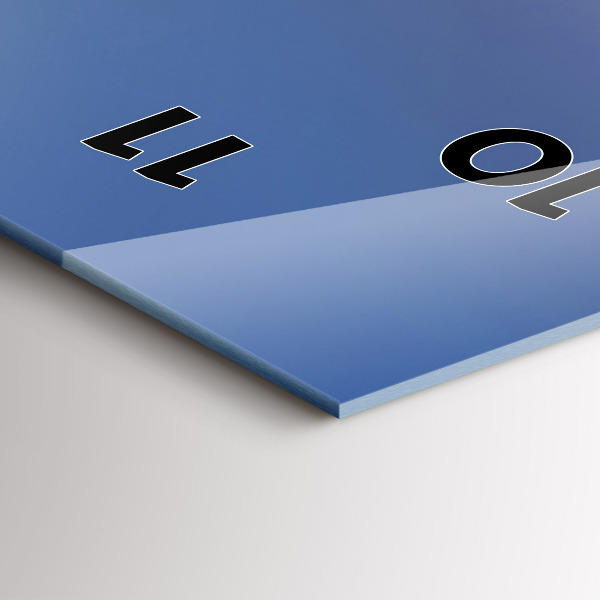 Vertikální nástěnné hodiny Winchesterský palác v Londýně