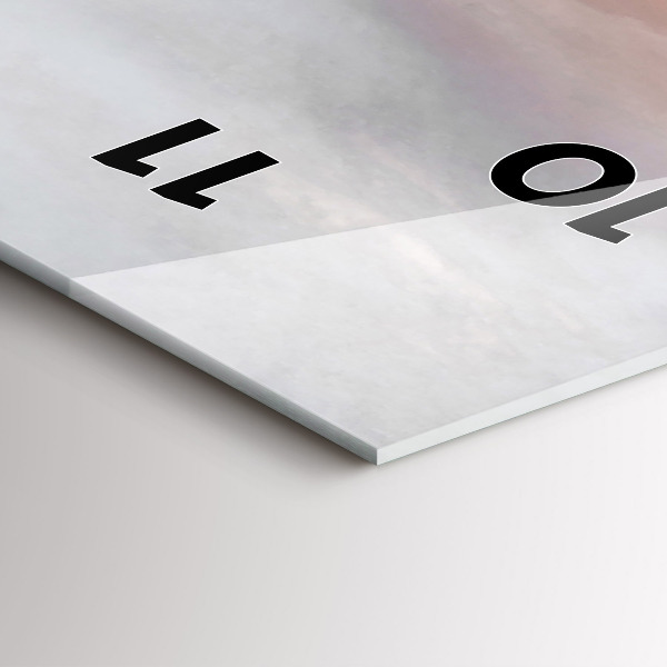 Vertikální nástěnné hodiny Města při západu slunce