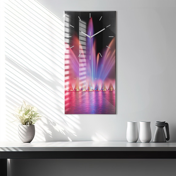 Vertikální skleněné hodiny Vratislavská fontána v noci