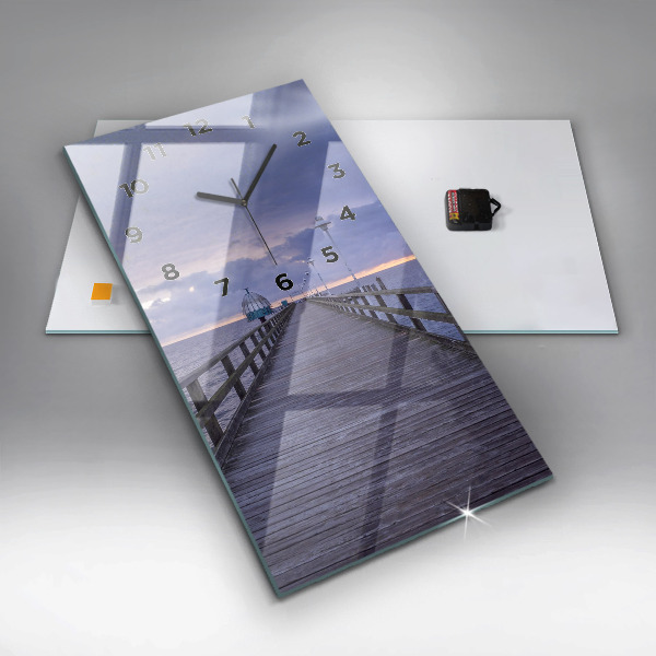 Vertikální nástěnné hodiny Molo na Baltském moři