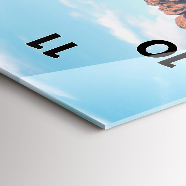 Vertikální nástěnné hodiny Chata v Tatrách