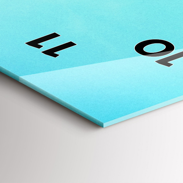 Vertikální nástěnné hodiny Hora a řeka v Polsku