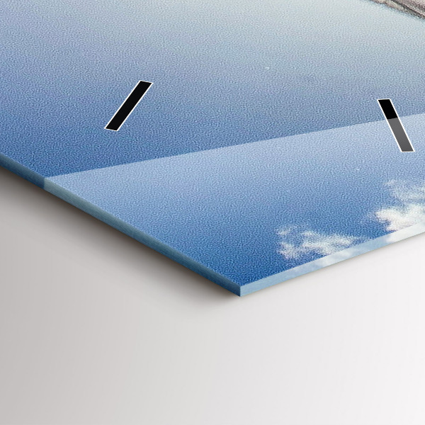 Vertikální nástěnné hodiny Polská vlajka na pozadí oblohy