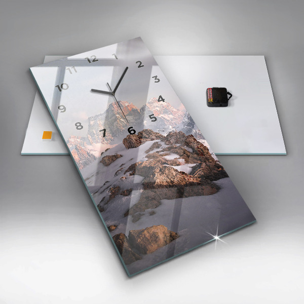 Vertikální nástěnné hodiny Hory pokryté sněhem