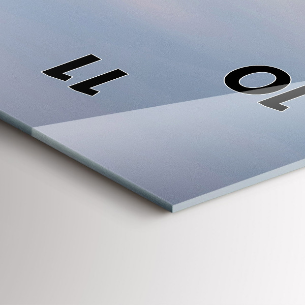 Vertikální nástěnné hodiny Hory pokryté sněhem