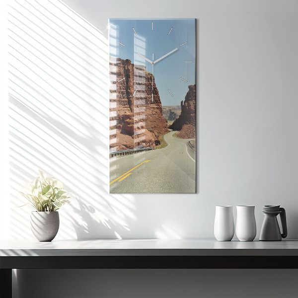 Vertikální nástěnné hodiny Route 66 v USA