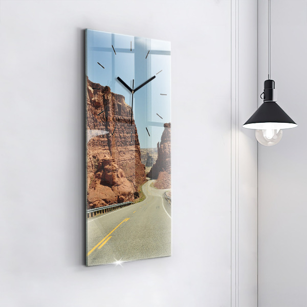 Vertikální nástěnné hodiny Route 66 v USA