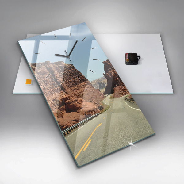 Vertikální nástěnné hodiny Route 66 v USA