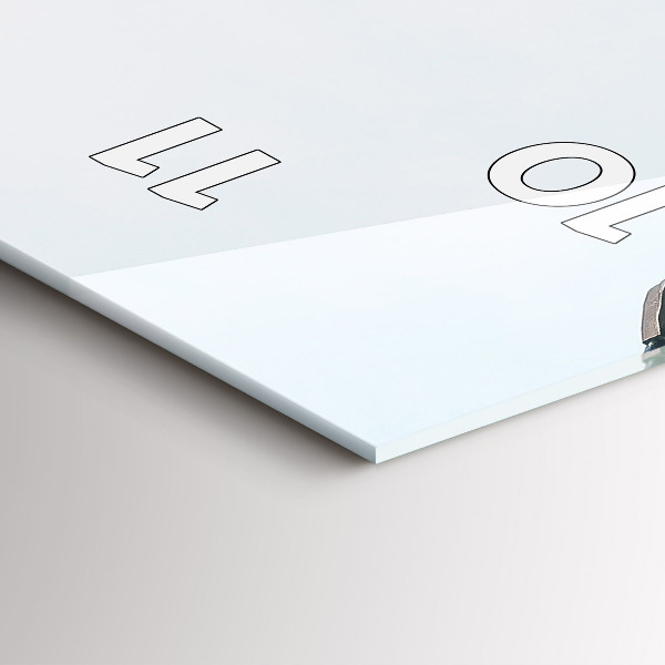 Vertikální nástěnné hodiny Tančící dům Praha