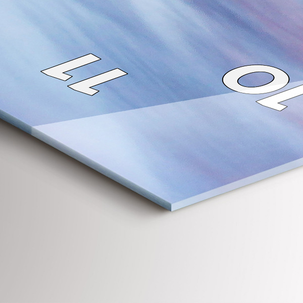 Vertikální nástěnné hodiny Chata v horách