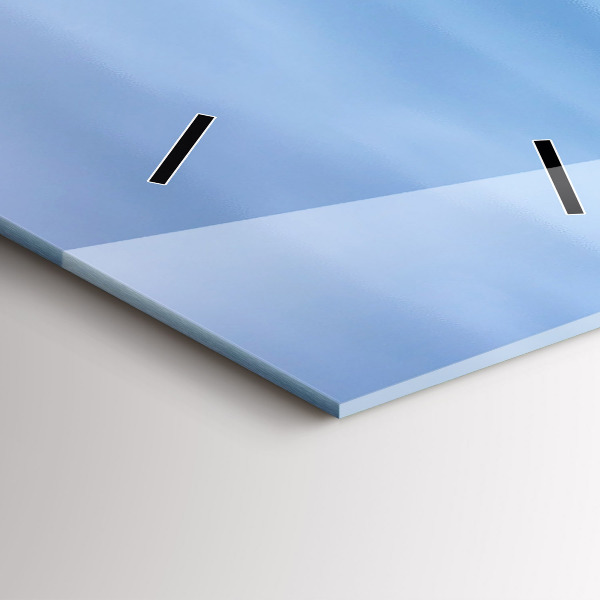 Vertikální nástěnné hodiny Maják