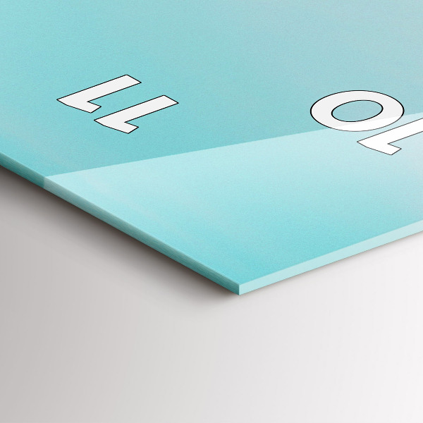 Vertikální nástěnné hodiny Telefonní budka