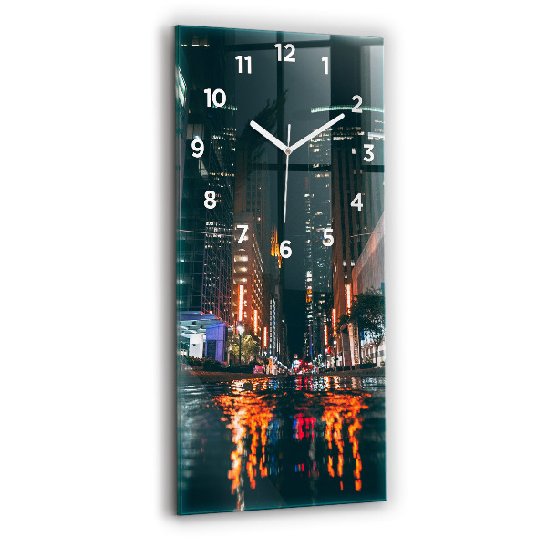 Vertikální nástěnné hodiny Hotel Hilton v Houstonu