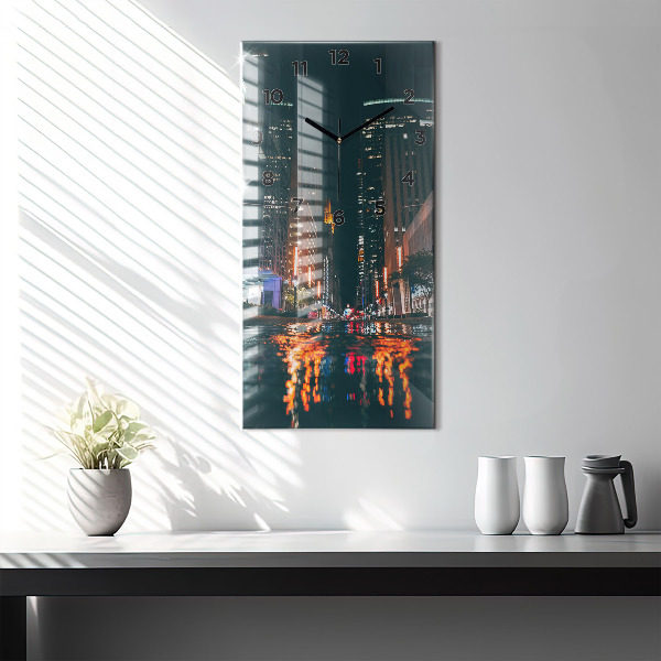 Vertikální nástěnné hodiny Hotel Hilton v Houstonu