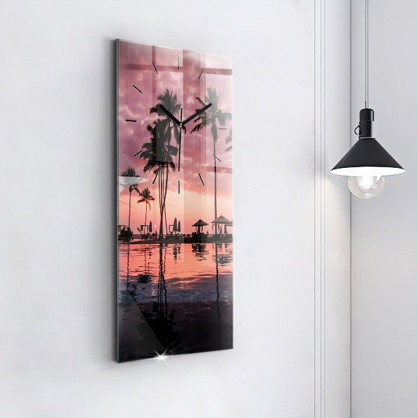 Vertikální nástěnné hodiny Palmy na Havaji