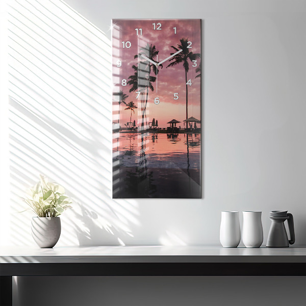 Vertikální nástěnné hodiny Palmy na Havaji