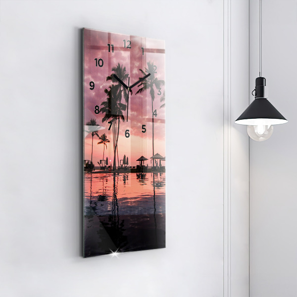 Vertikální nástěnné hodiny Palmy na Havaji