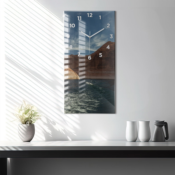 Vertikální nástěnné hodiny Osoba na vodních lyžích