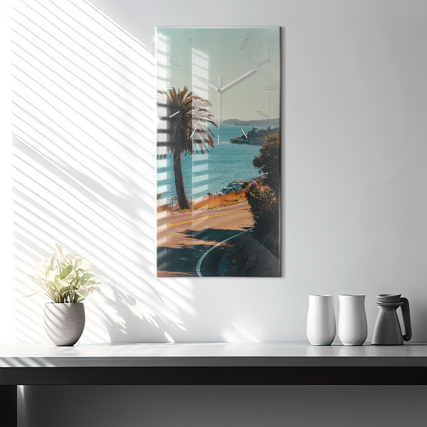 Vertikální nástěnné hodiny Palmy v Malibu