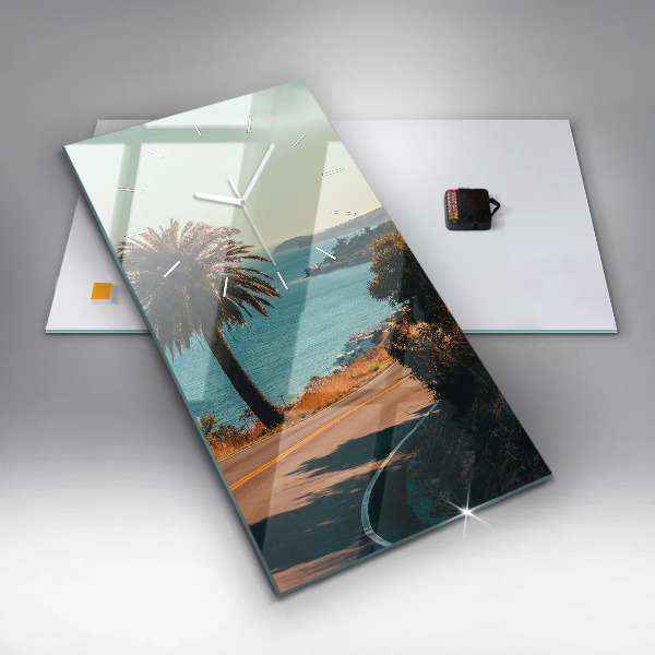 Vertikální nástěnné hodiny Palmy v Malibu