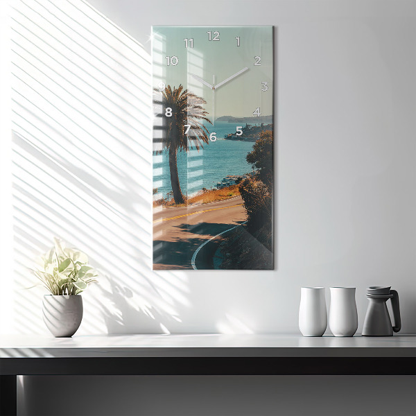 Vertikální nástěnné hodiny Palmy v Malibu