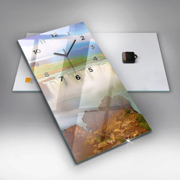 Vertikální skleněné hodiny Godafoss na Islandu