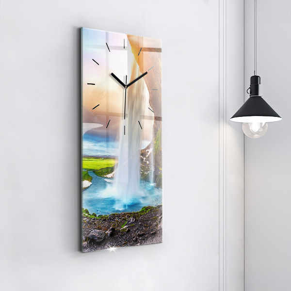 Vertikální skleněné hodiny Vodopád na Islandu