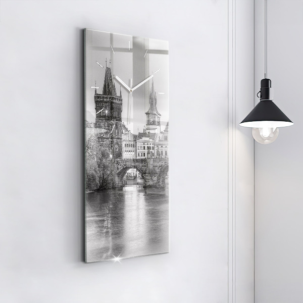 Vertikální skleněné hodiny Karlův most v Praze