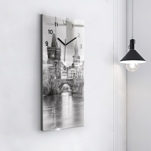 Vertikální skleněné hodiny Karlův most v Praze