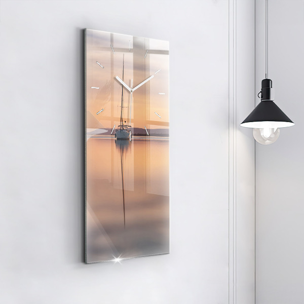 Vertikální skleněné hodiny Balaton USA