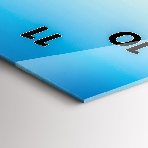 Vertikální skleněné hodiny Lyžař v Alpách